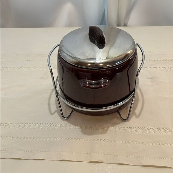 Other - 1950’s Westbend Bean Pot with holder H 7.5 Di 6.5 in wt 3.8 #